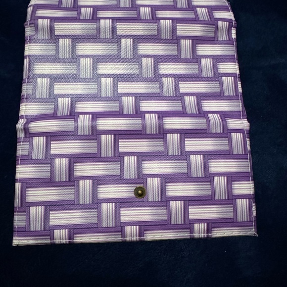 Wallet/Clutch - Picture 3 of 3